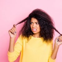 روش‌های موثر در ترميم و جوانسازی موهای آسيب ديده و خشک